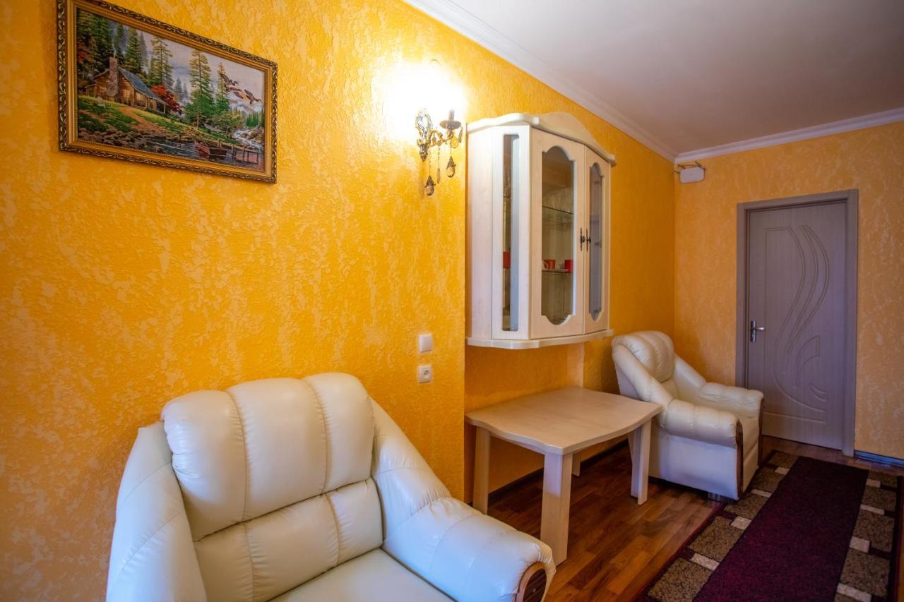 קוטאיסי Hotel Vladi מראה חיצוני תמונה
