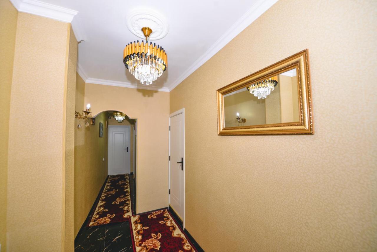 קוטאיסי Hotel Vladi מראה חיצוני תמונה