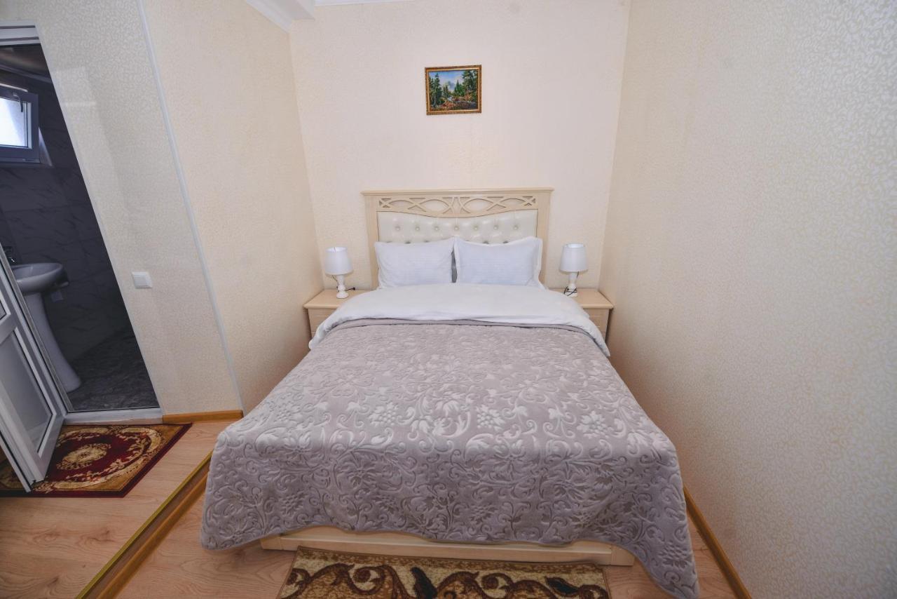קוטאיסי Hotel Vladi מראה חיצוני תמונה