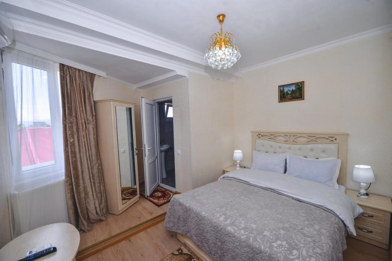 קוטאיסי Hotel Vladi מראה חיצוני תמונה